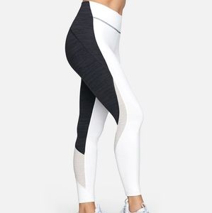 Outdoor Voices TechSweat 7/8 Zoom Leggings